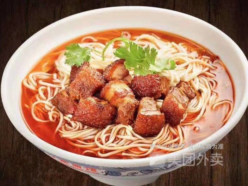 红烧猪肉米线图片