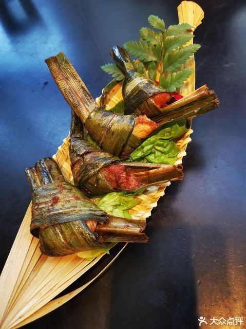 香兰叶包鸡(小份)图片