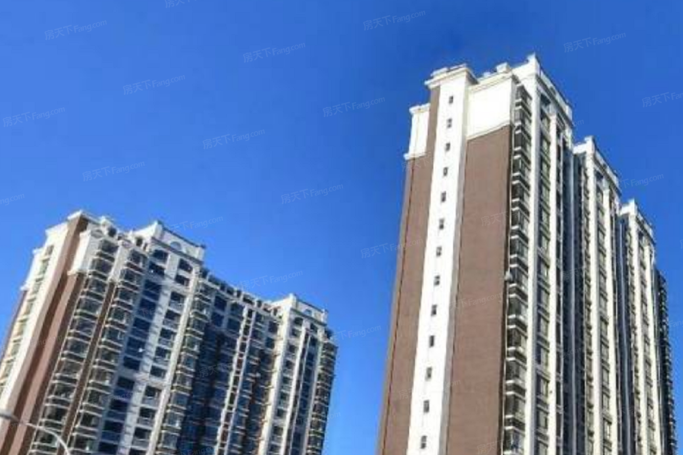 在哪儿):长春市二道区乾安路与天石西街交汇处附近东南鲁辉·国际城