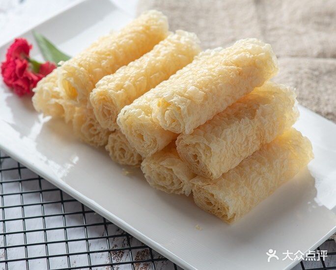 三秒玲玲卷图片