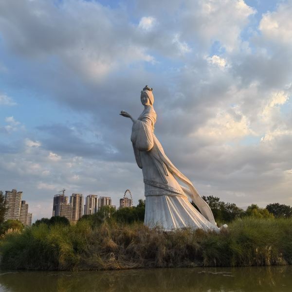 汉水女神广场图片