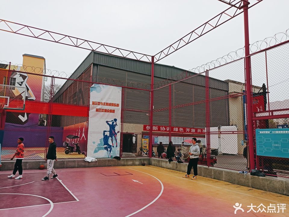 温江区体育中心图片