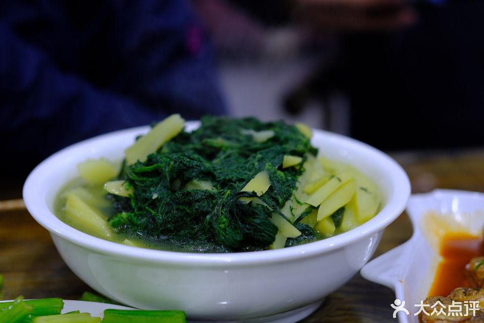 哈拉海炖土豆图片