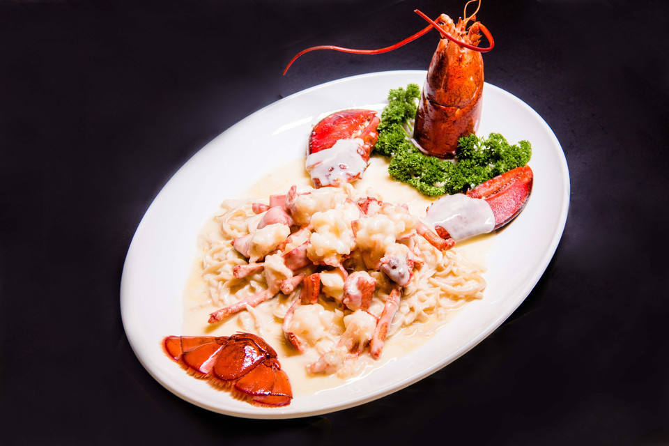 上汤焗波士顿龙虾图片