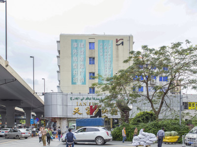 怎么去,怎么走,在哪,在哪里,在哪儿:广州市荔湾区龙津街道光复中路