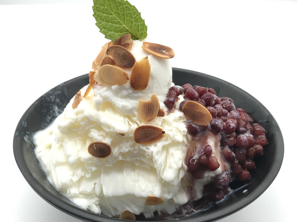 红豆牛奶冰图片