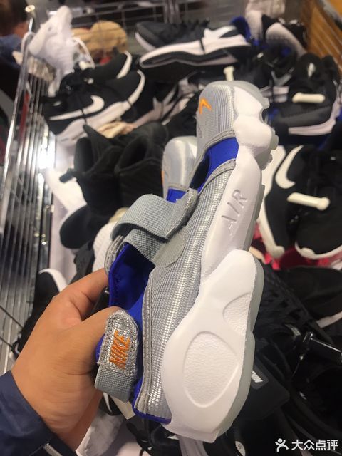 nike(燕莎奥特莱斯店)图片