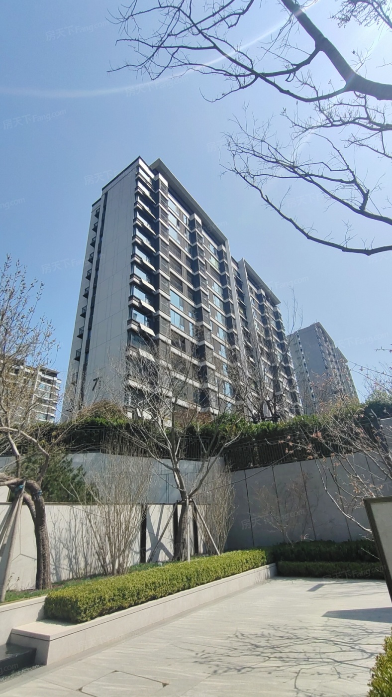 龙湖·春江天玺