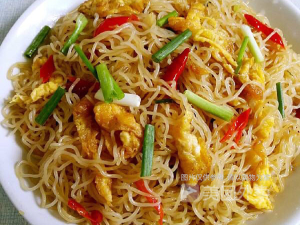 香肠炒米粉图片