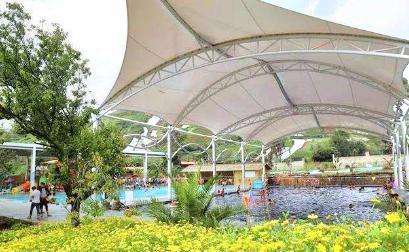 弥渡白总旗润泽温泉包括:白总旗润泽温泉度假村