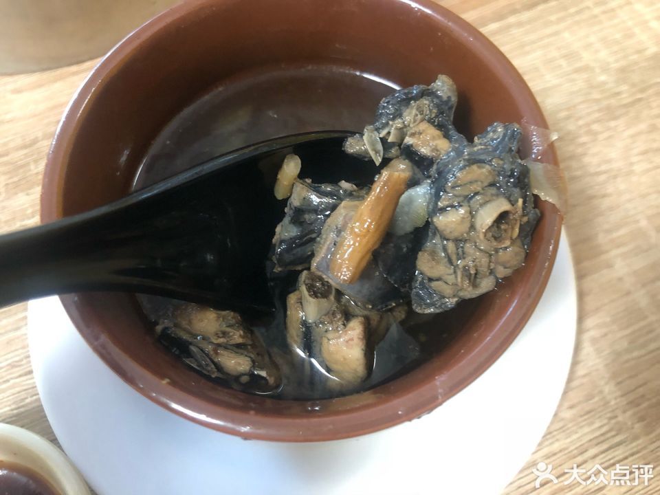 沙县小吃花香维也纳店