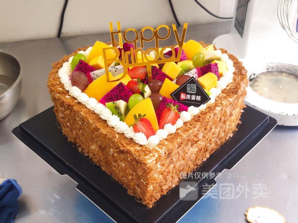 蜘蛛侠蛋糕鹿角女孩蛋糕推荐菜:介绍:地址(在哪里):私房蛋糕位于玉林