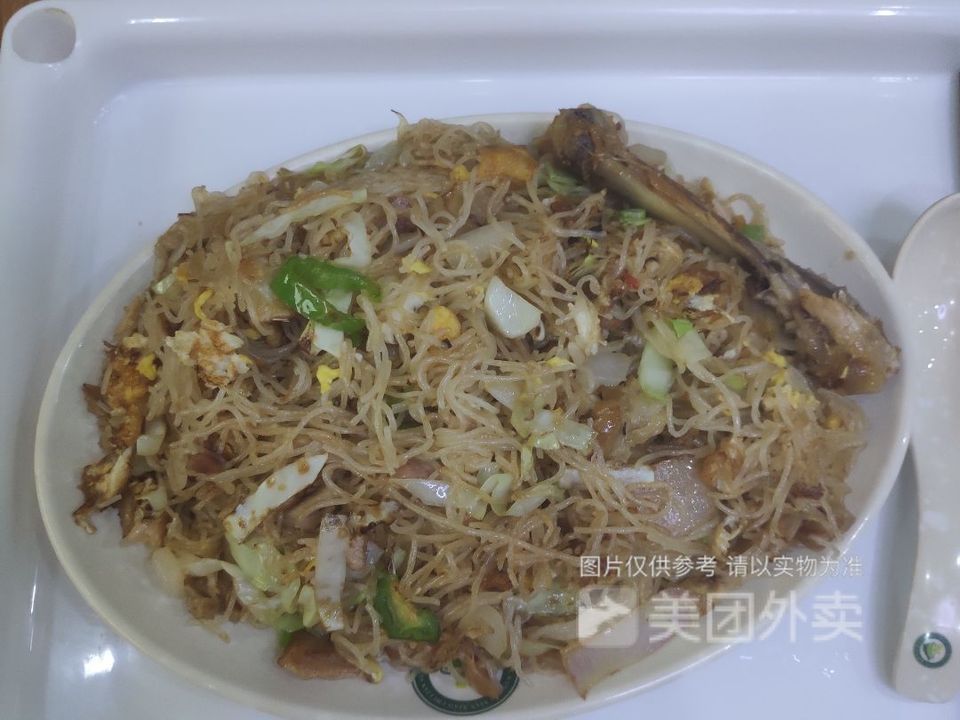 鸭腿炒米粉图片