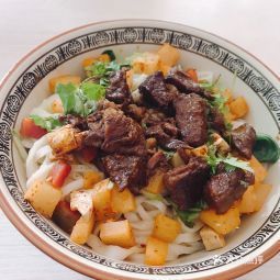 大块牛肉面
