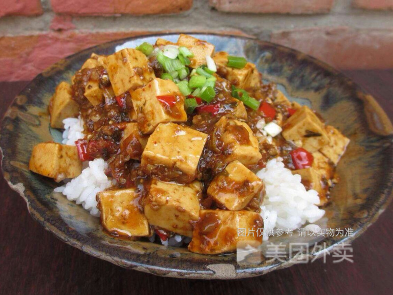 肉末豆腐盖饭图片