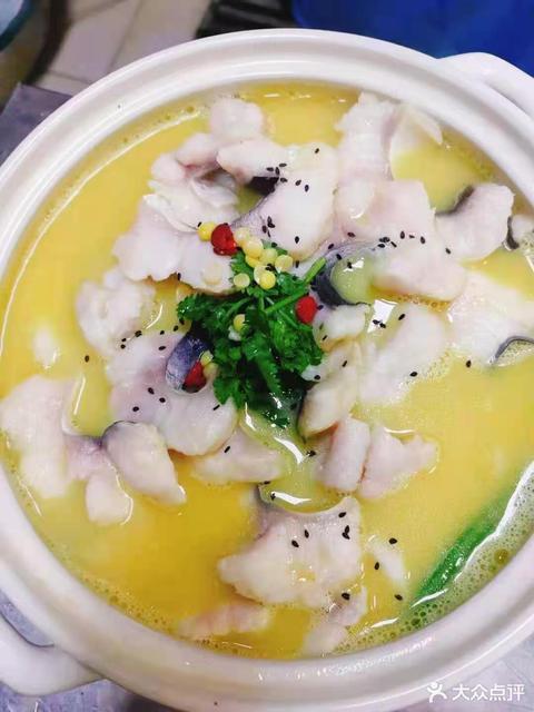 六小六豆花鱼兰考店