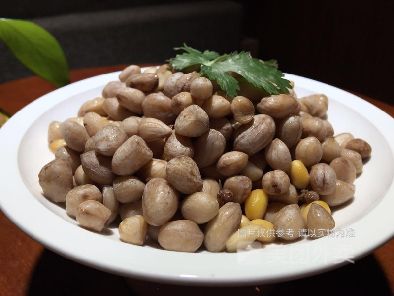 卤花生米图片