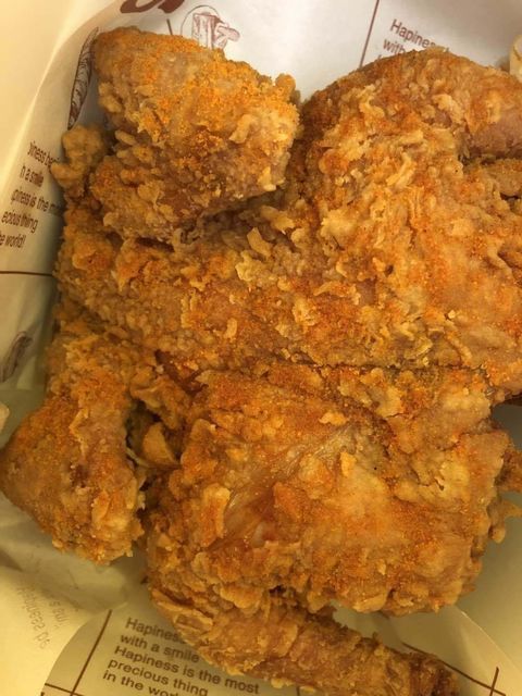 推荐菜:介绍:地址(在哪里):叫了只炸鸡(空港店)位于运城市盐湖区经济