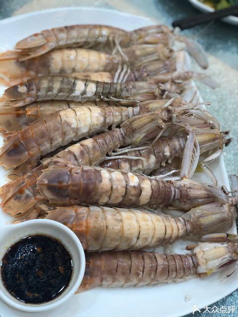 白灼赖尿虾图片