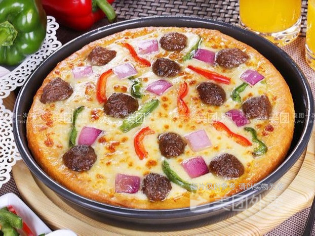 至尊牛肉丸披萨图片