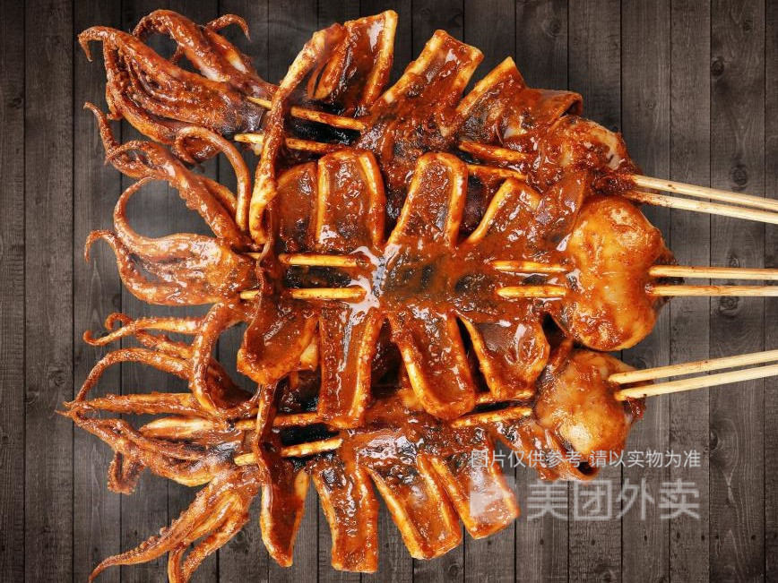 小鱿鱼串羊肉串推荐菜:介绍:地址(在哪里):正新鸡排