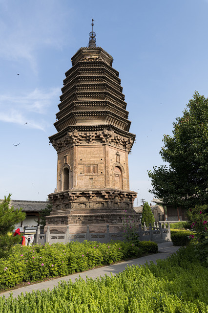 圆觉寺砖塔图片