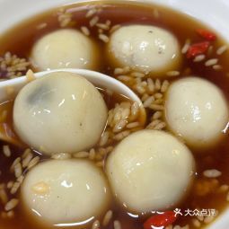 现煮现卖的小汤圆 t01aa0e5a6a0ea91158.jpg