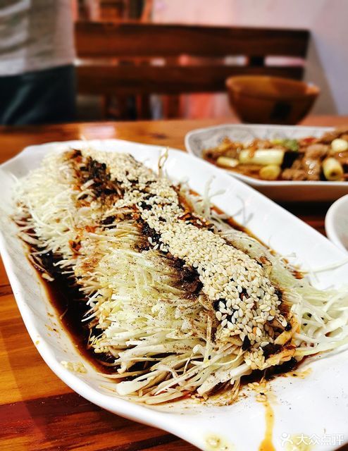 凉拌莲白丝图片