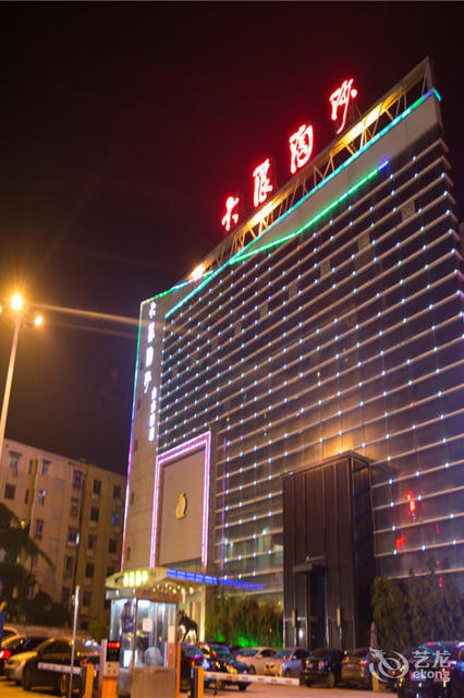 酒店(曼哈顿店)地址(位置,怎么去,怎么走,在哪,在哪里,在哪儿):郑州市