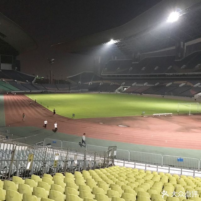 【光华体育中心】地址,电话,路线,周边设施_360地图