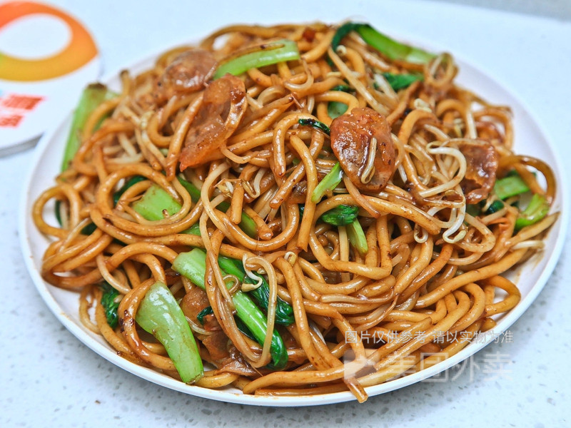 香肠炒面图片