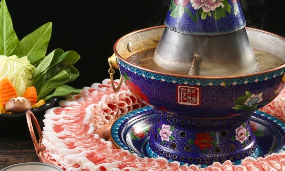 老北京铜火锅图片