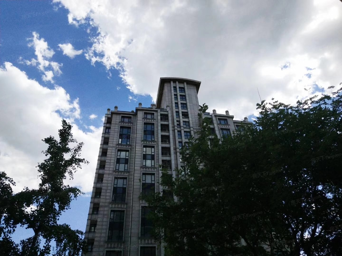 西单上国阙图片