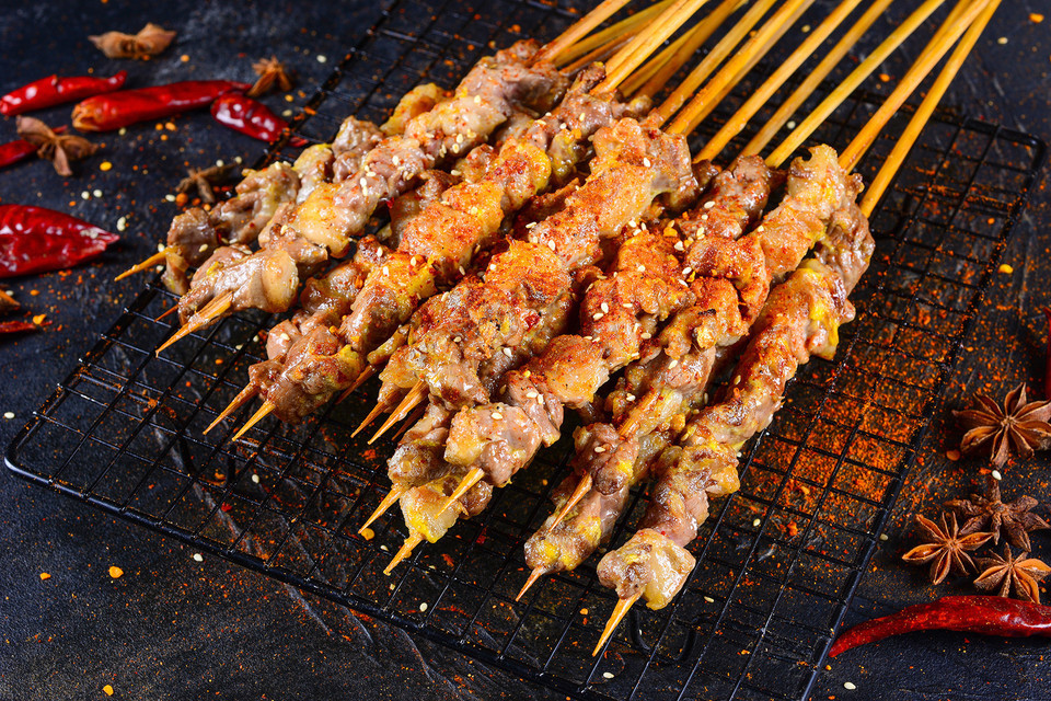 河山羊羊肉串烧烤