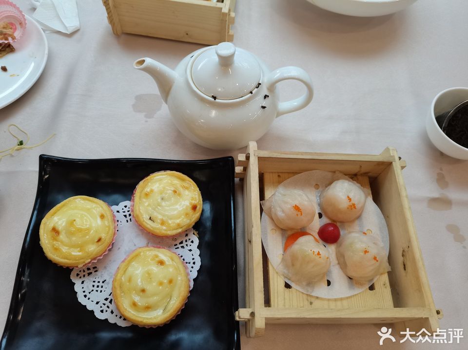 香芒薄餐推荐菜:介绍:地址(在哪里):随园食府位于阳江市江城区金郊路