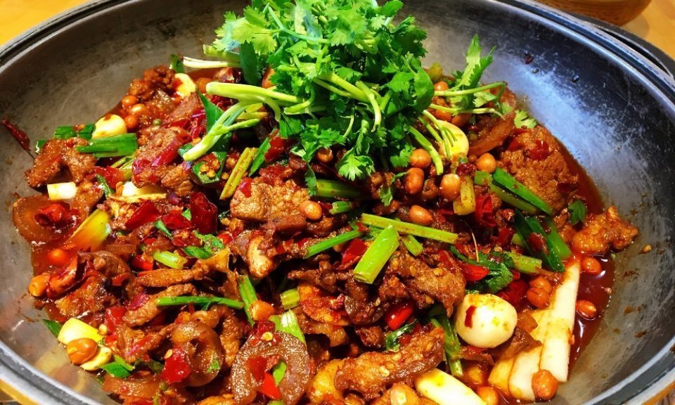 干锅香辣牛肉图片