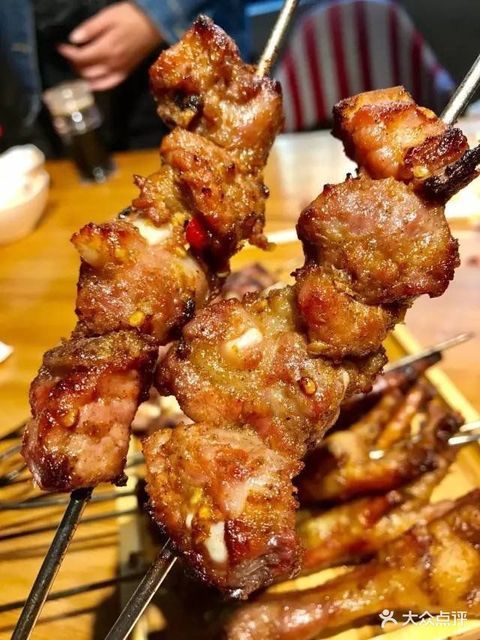 麻辣排骨串图片