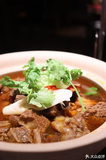 牛又一滚牛腩煲打边炉东西巷店