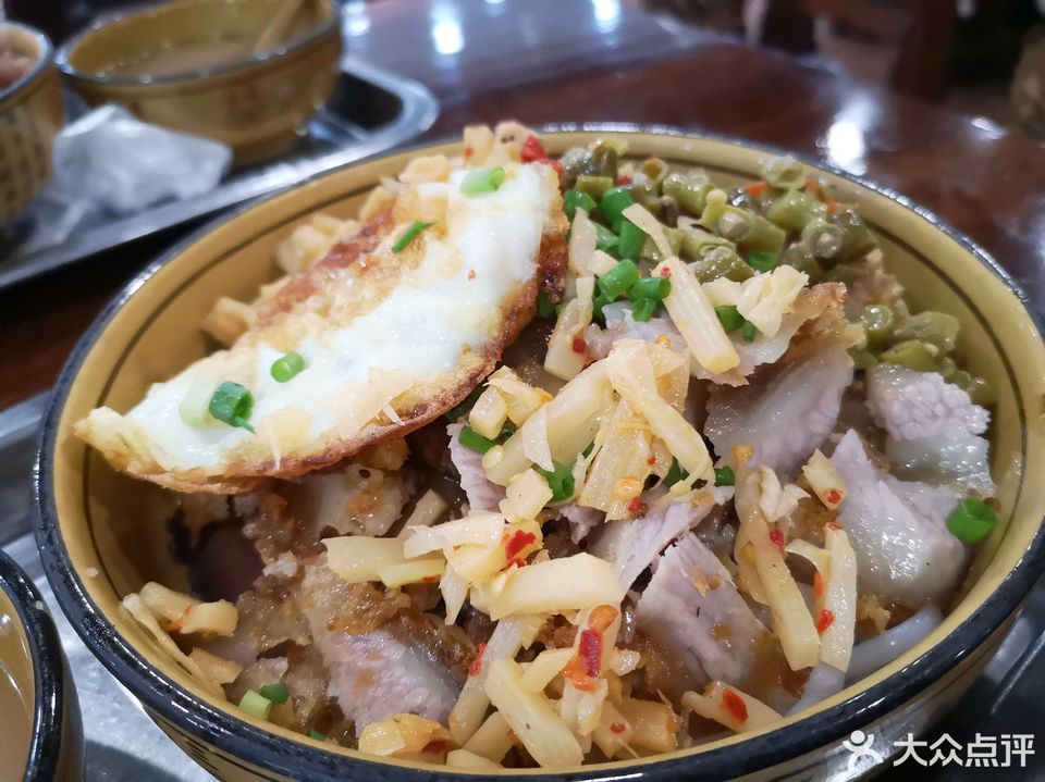 峰森桂林米粉银丰广场店