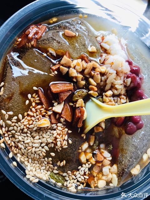 糍粑红豆冰粉图片