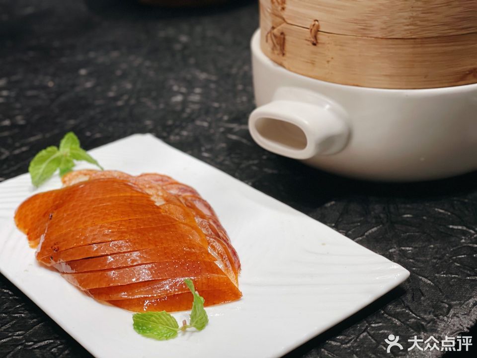 大董酥不腻烤鸭推荐菜:介绍:地址(在哪里):大董(深圳湾万象城店)位于