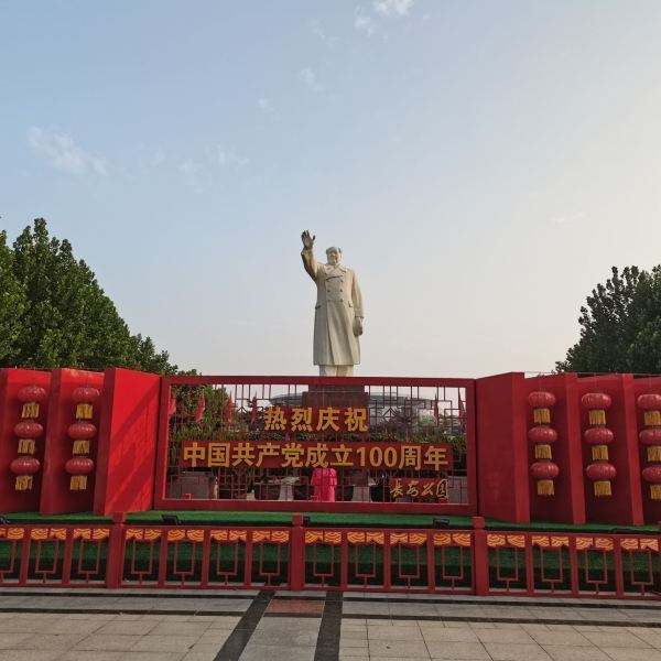 【人民广场】人民广场门票,人民广场游玩攻略_360地图