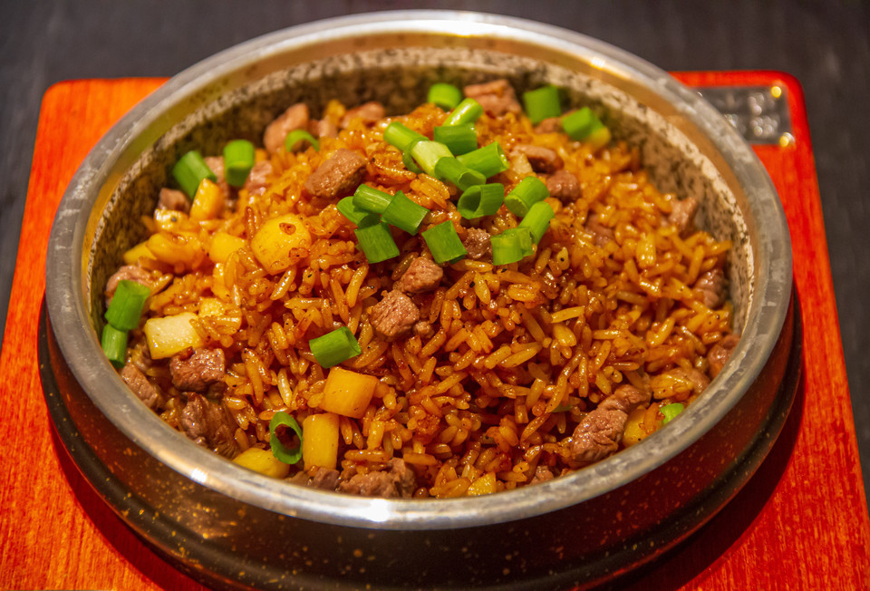 黑松露和牛炒饭图片