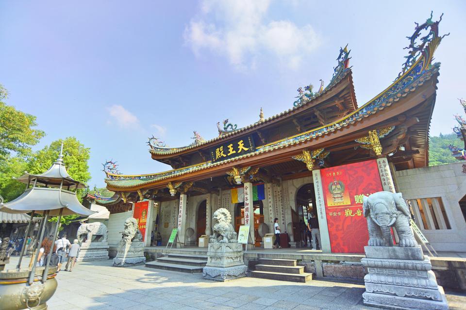 厦门大学旁边的寺庙