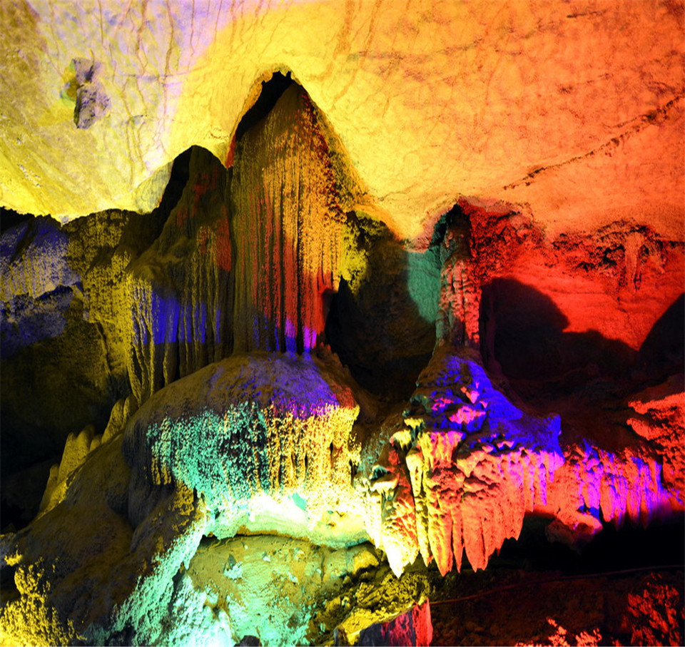 地址(在哪里):赖源溶洞位于龙岩市连城县赖源乡介绍:标签:风景名胜