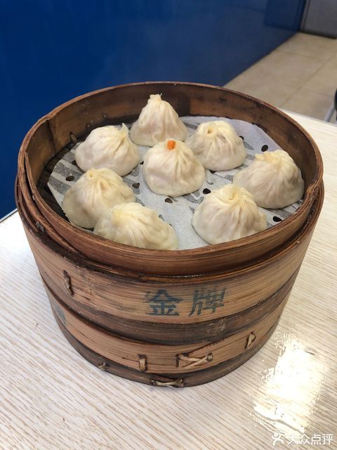 金牌蟹粉小笼包图片