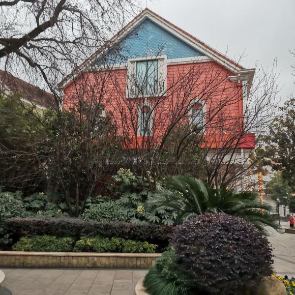 美术馆街心公园