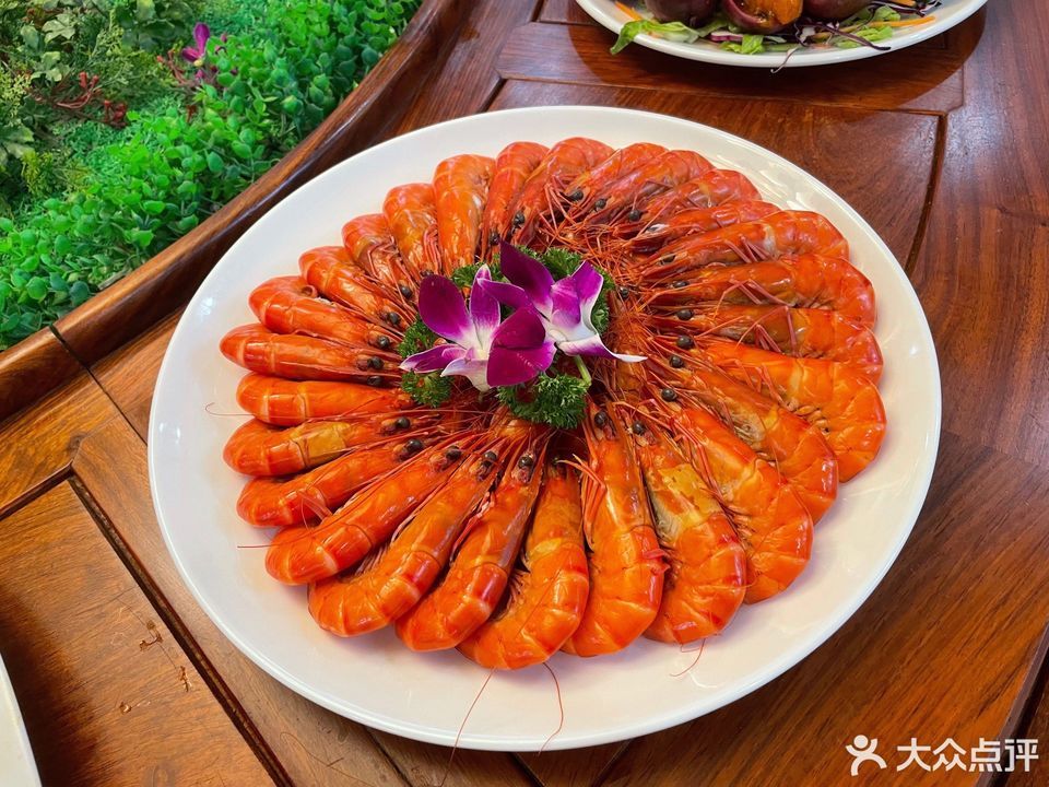 斑节虾图片