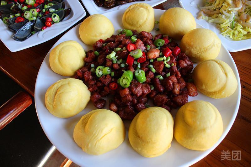 窝头小炒肉图片