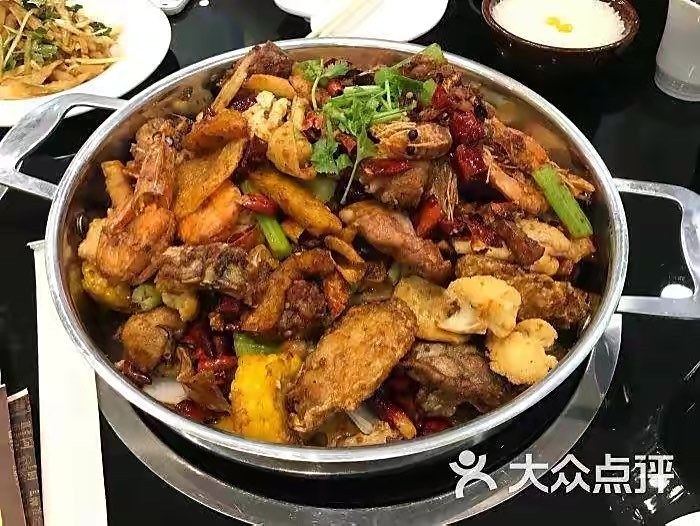 全家福干锅图片